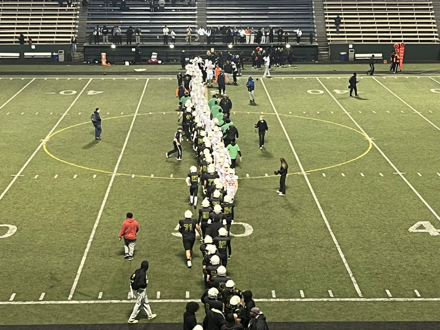 ICYMI: Eastside Catholic Rallies for Instant Classic Win vs Roosevelt ...