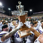 Apple Cup: Huskies pull away in 2nd half against Cougs