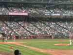 MLB: Mariners Outlast Angels with Late Offense